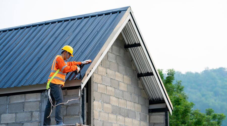 Expert Emergency Roof Repairs services in Wytopitlock, ME